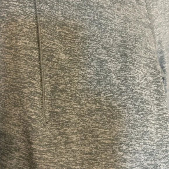 Athleta Women’s Charcoal Leggings - Picture 4 of 7